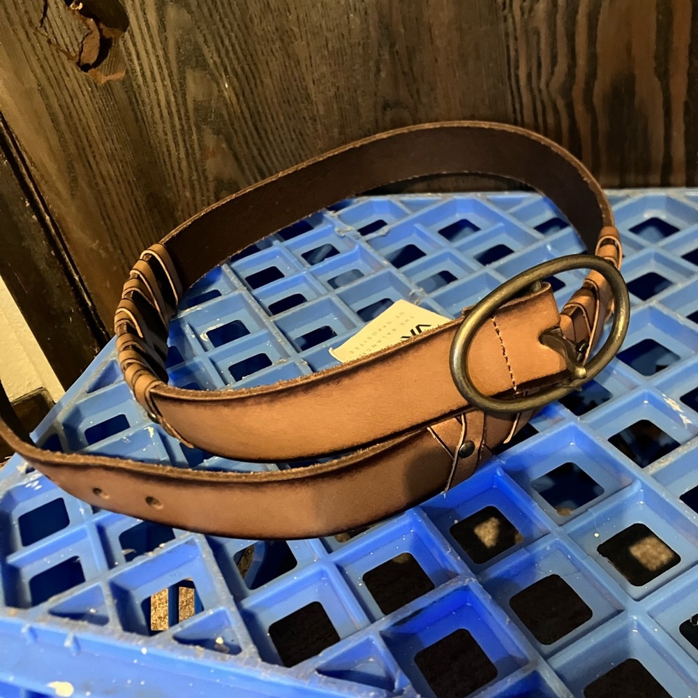 RVCA Brown Belt